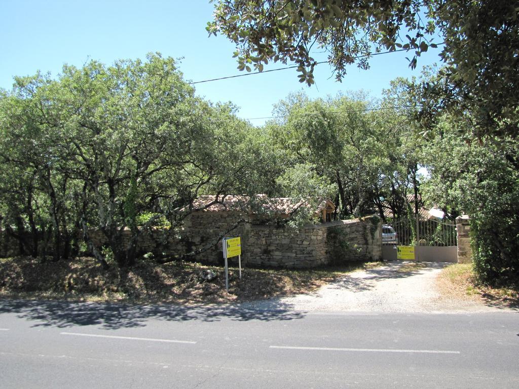 Domaine du bois gîte Marion Galargues Exterior foto